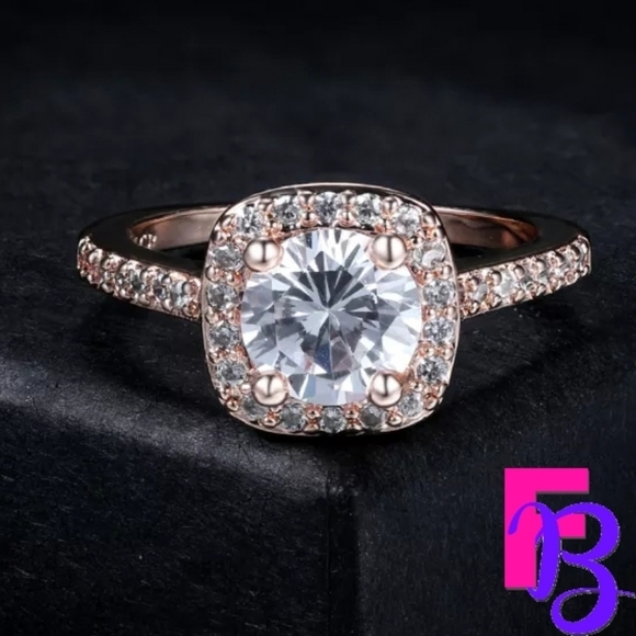 ***NEW!*** Rose Gold Halo CZ Ring - Picture 4 of 8